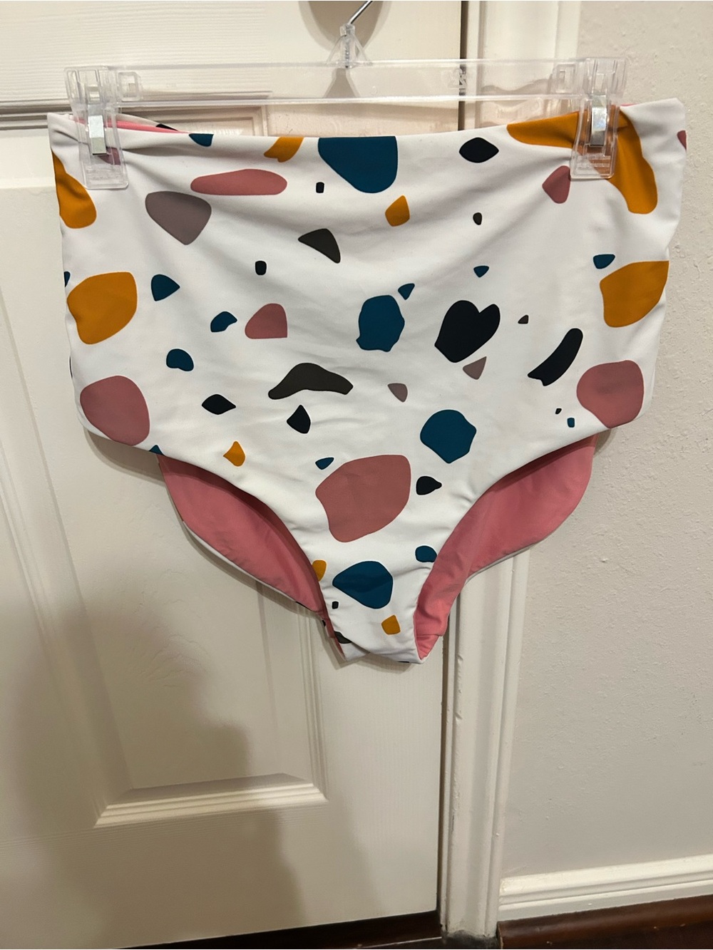 High-Waist Multi-Color Spot Print Bikini Bottom - White/Pink